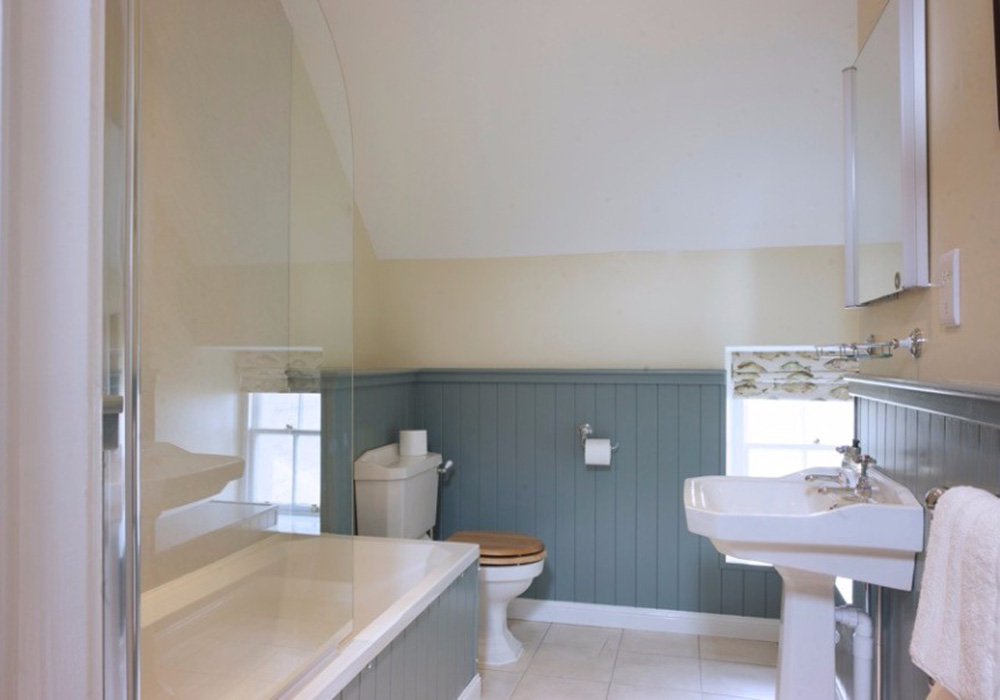 langskaill-main-bathroom