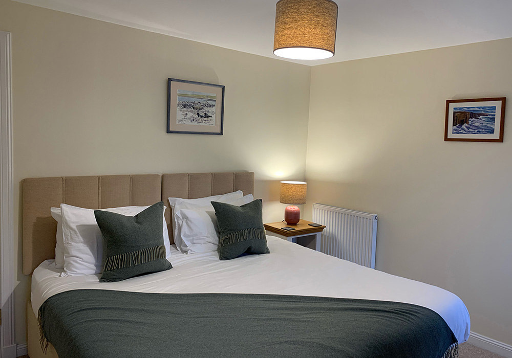peerieskaill-twin-bedroom orkney